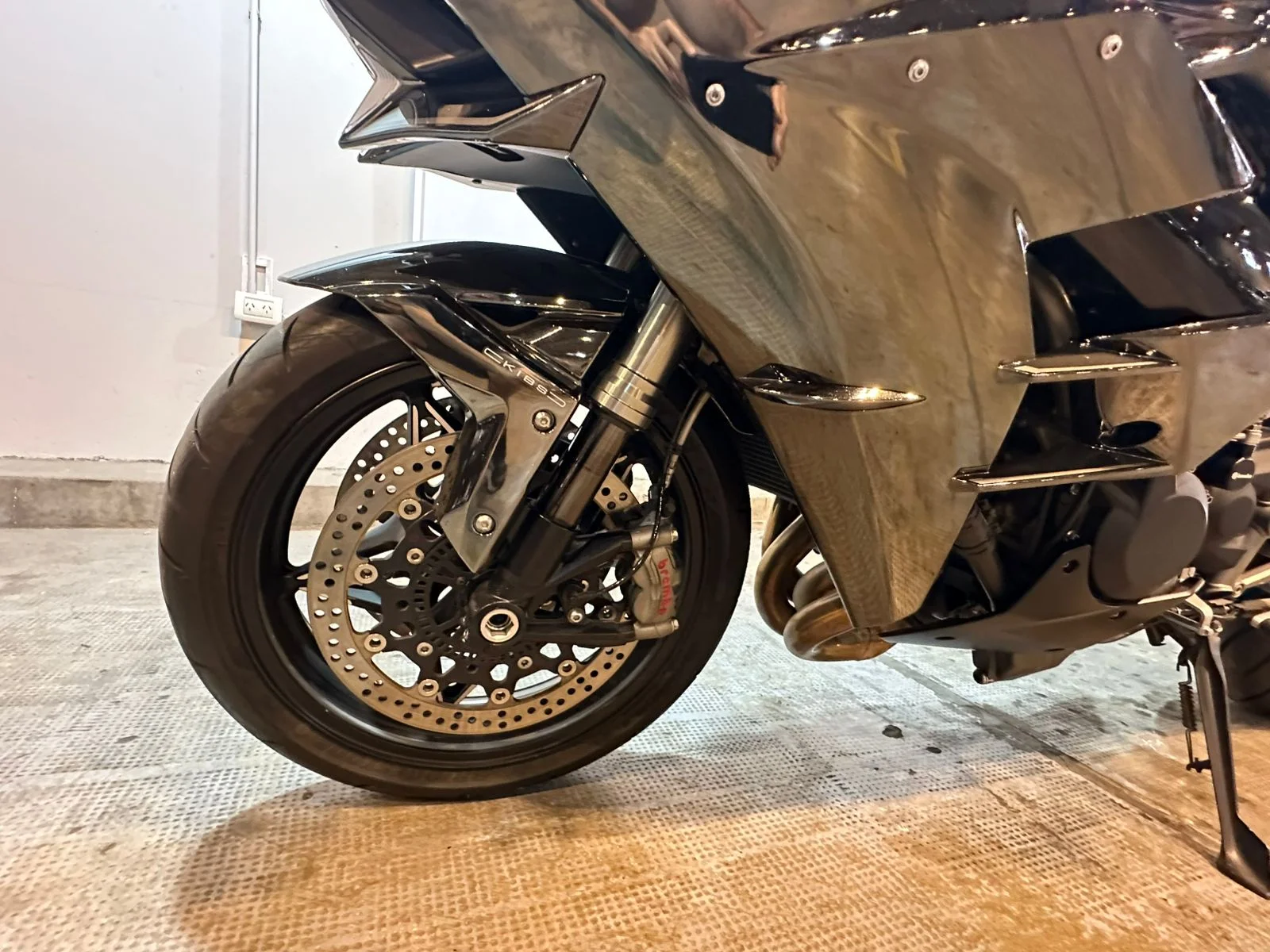kawasaki ninja H2 thumbnail 9